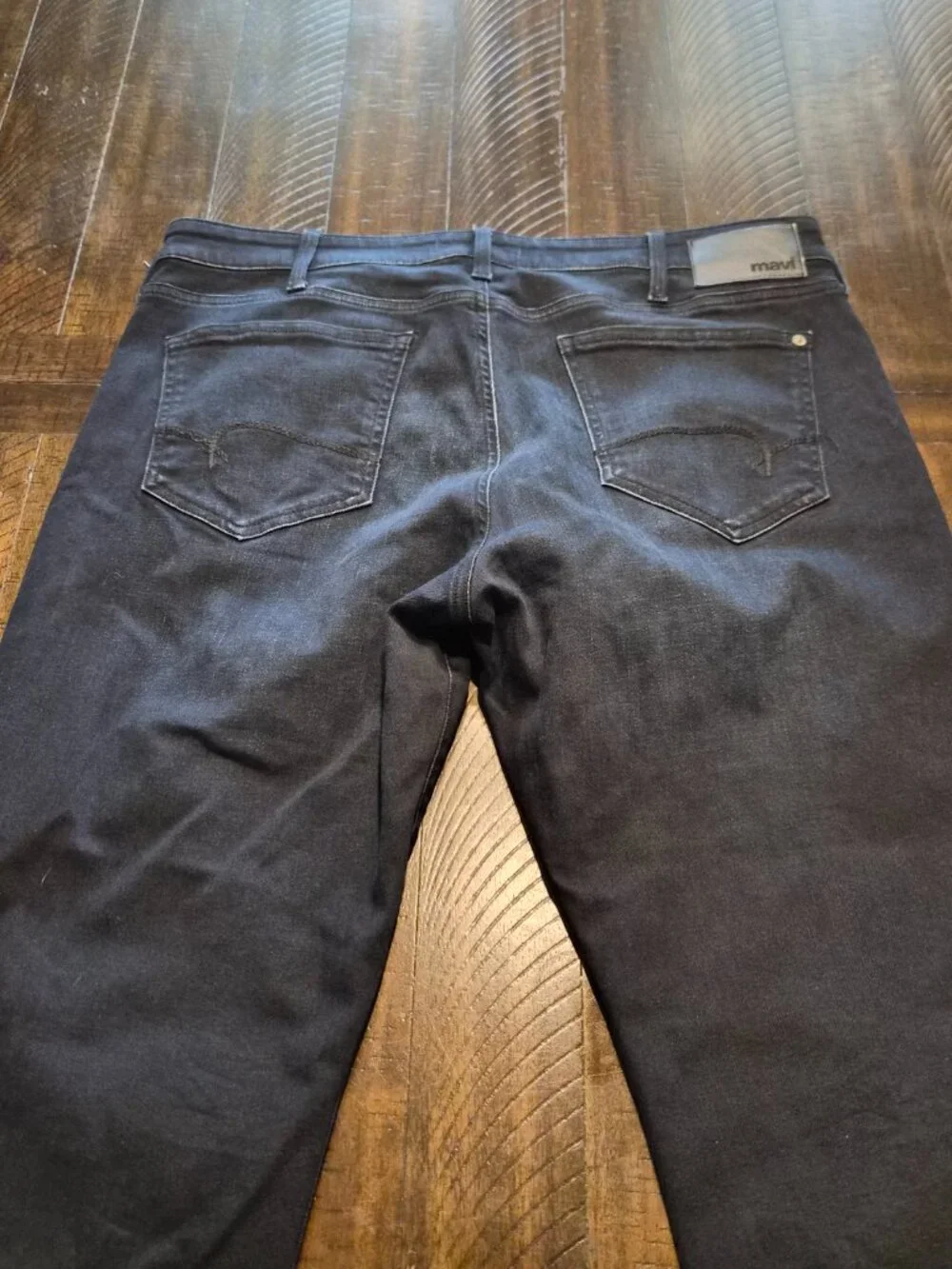 Mavi Jeans Matt Relaxed Straight Leg Dark Wash Blue Denim Mens Size 38x34 G596